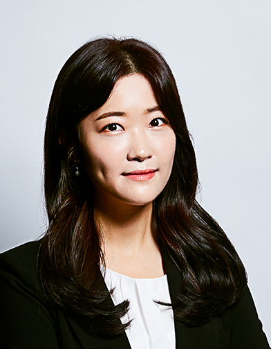 Sola Hong
